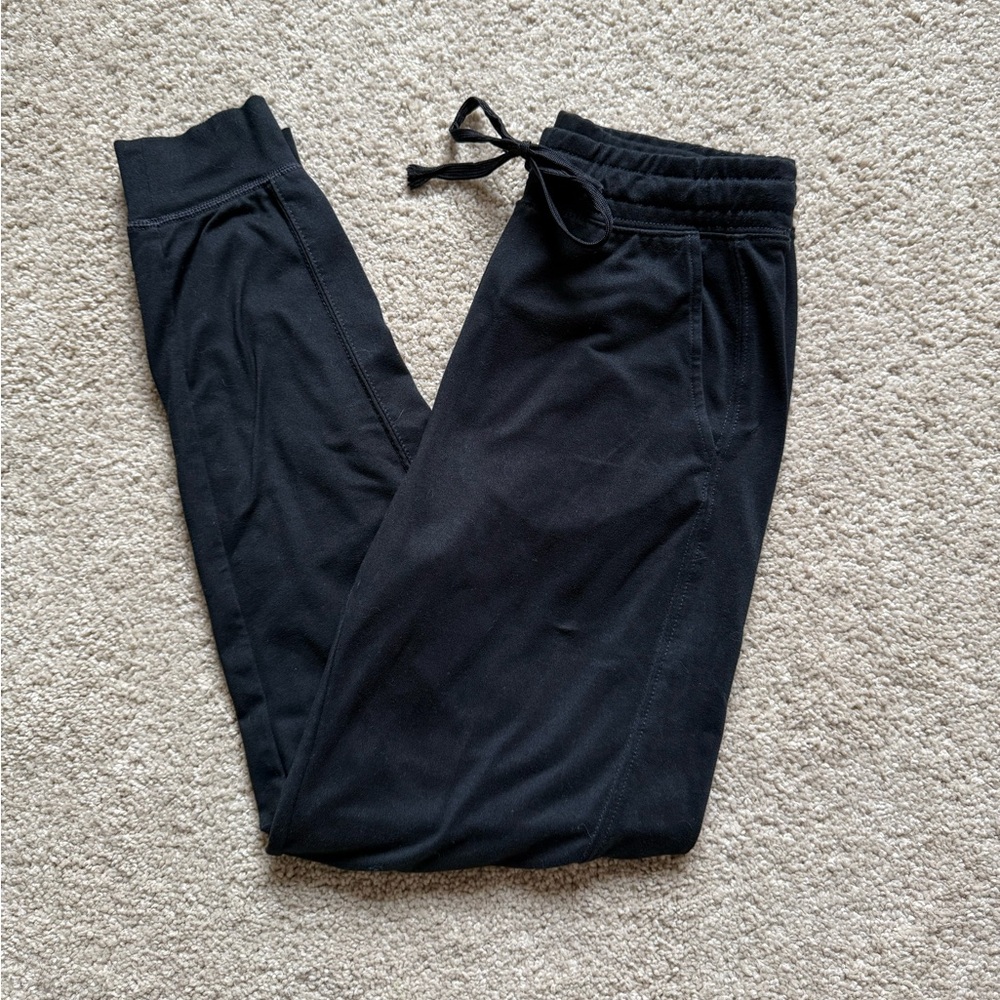 American Eagle Joggers!